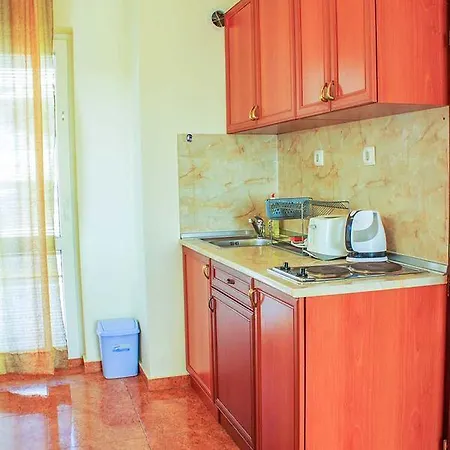 Apartment Dom-el Real 1 - *