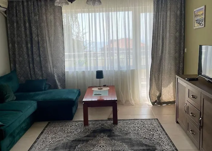 Dom-el Real 1 - Święty Włas