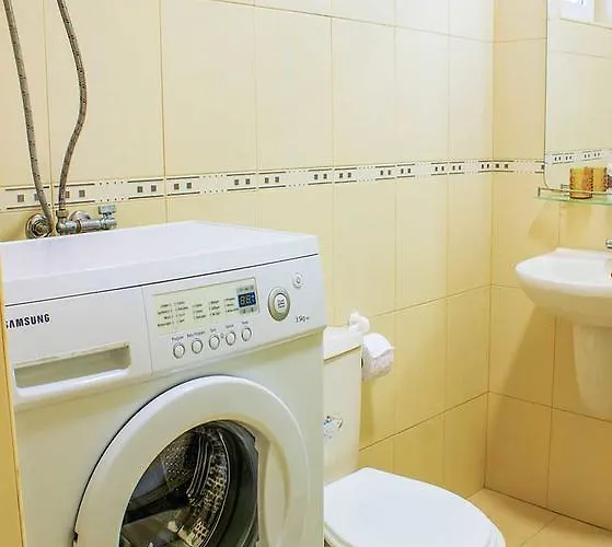 Dom-el Real 1 - * Święty Włas